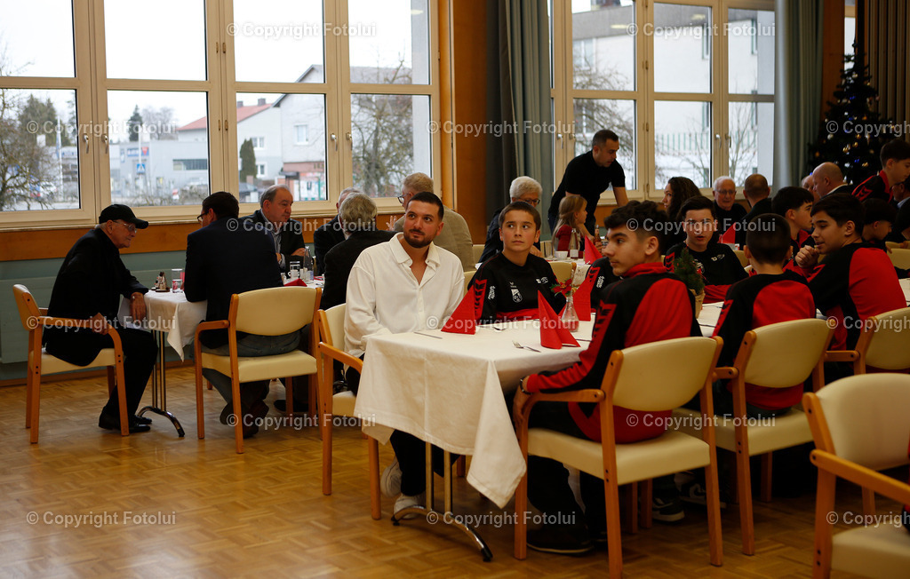 WEIHNACHTENASKOEOEDT_03 | bilder, linz, photo, foto, fussball, sport, fotolui, bundesliga