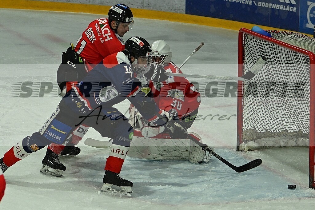 aaaDSC_3072 | Kaufen Sie Sportbilder im Onlineshop von Andy Scherrer Sportfotografie. Faszinierende Bilder von Sportevents aus der ganzen Schweiz. Fussball, Frauenfussball, Unihockey, Handball, Schwingen und weiteren Sportarten. - Realisiert mit Pictrs.com