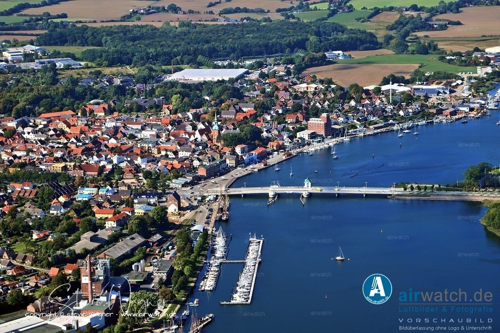 Ostseefjord-Schlei-airwatch-wagner-IMG_0804 | Entdecken Sie atemberaubende Luftbilder und Fotografien auf airwatch.de - Tauchen Sie ein in eine Welt voller faszinierender Aufnahmen aus der Vogelperspektive.