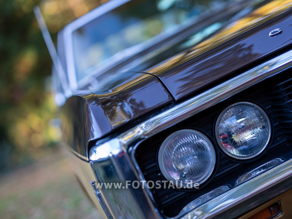 20251018-00286 | Erleben Sie hier die Faszination der klassischen Fahrzeuge in Bildern und lassen sich begeistern! - Realisiert mit Pictrs.com