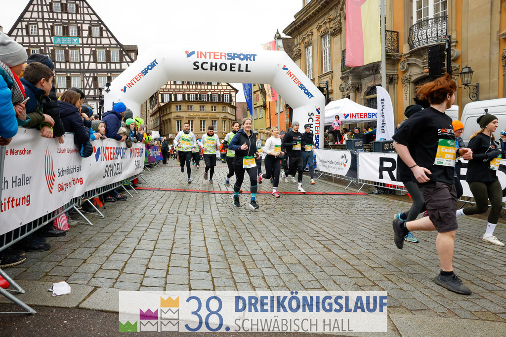 5km Roewisch Wohnbau Cup | 3 Koenigslauf 2024 5km Roewisch Wohnbau Cup - Realisiert mit Pictrs.com