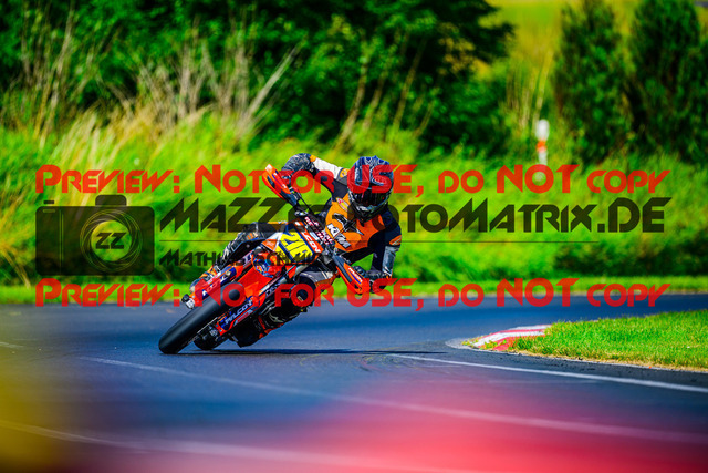 MaZZes_FotoMatrix_240714_6007705_7952 | S2