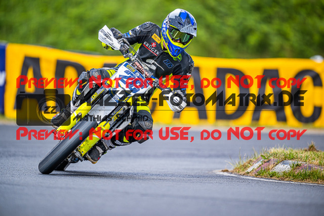 MaZZes_FotoMatrix_220528_2366 | Fotograf Mathias Schmid
Sportfotograf,
Eventfotograf,
Hochzeitsfotograf,
Portraitfotograf