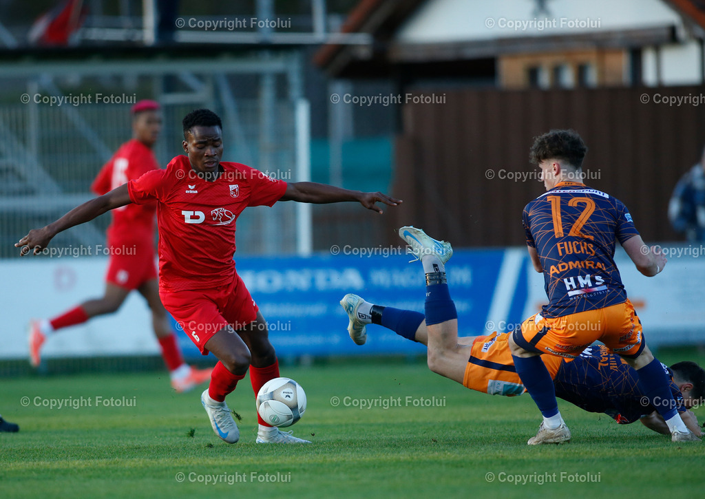 A_LUI_04042025_07 | SPORT,FUSSBALL,REGINALLIGA MITTE ASKOE OEDT-DSC WONISCH INSTALLATIONEN 04.04.2025 IM BILD: ADAMSON SHARAFA (OEDT) UND ANDREAS FUCHS (DSC) FOTO:FOTOLUI 