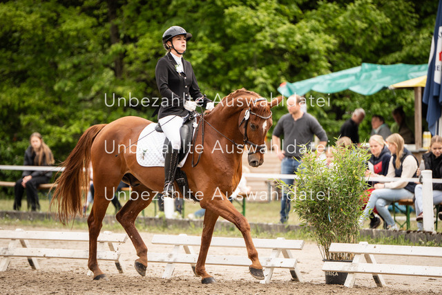 Bad_Meinberg_09092 | saradresslerfotografie - Realisiert mit Pictrs.com