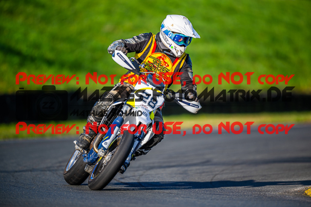 MaZZes_FotoMatrix_230930_0934 | UE40