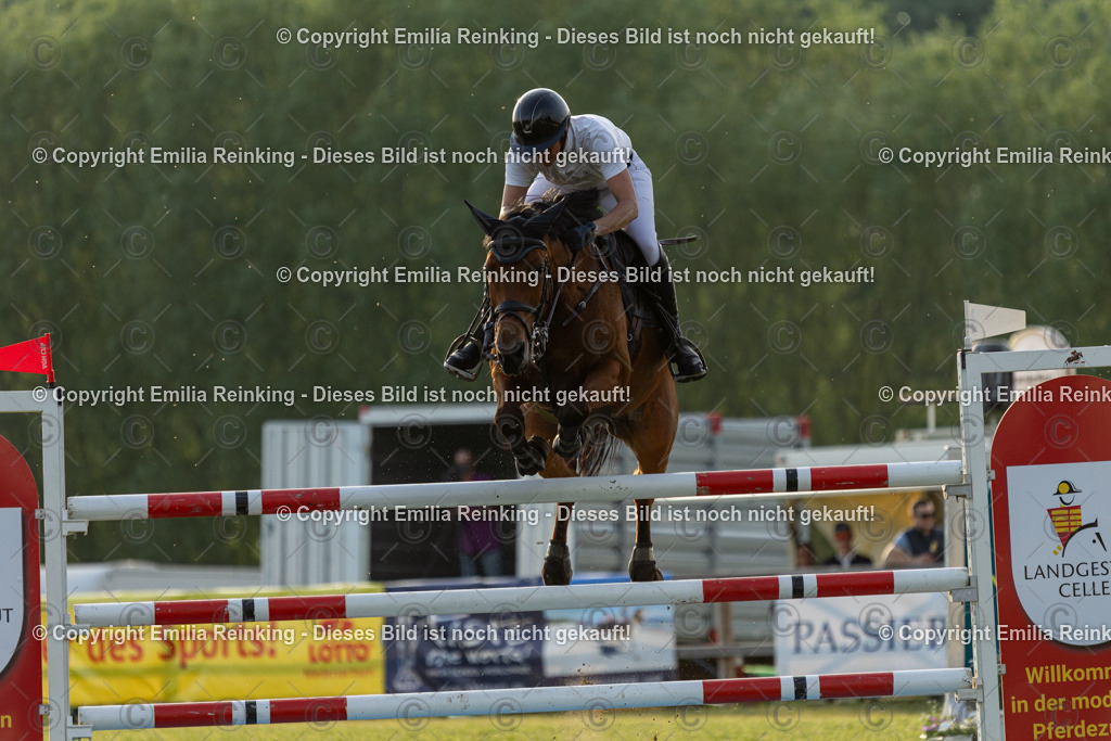 CL5A1366 | Emilia Reinking Fotografie - Realisiert mit Pictrs.com