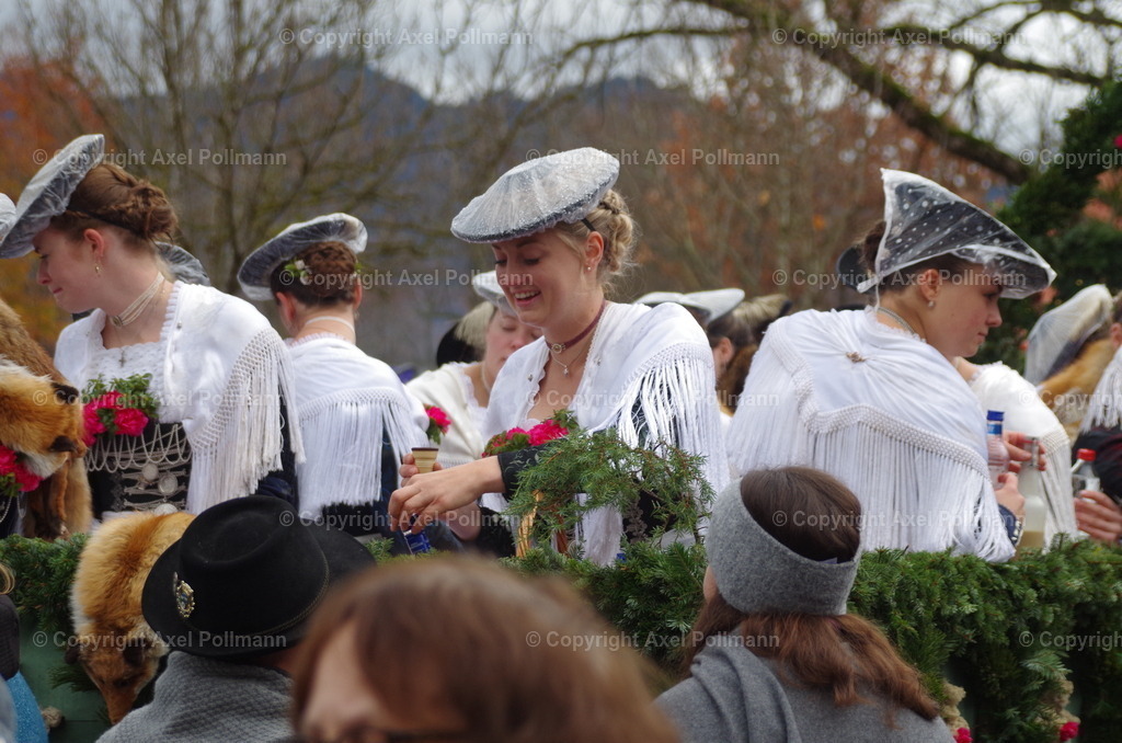 IMGP9512 | fotografiert von Axel PollmannLeonhardi Wallfahrt Benediktbeuern und Murnau, Fronleichnam, Fasching, Landschaft im Loisachtal und Benediktbeuern  - Realisiert mit Pictrs.com