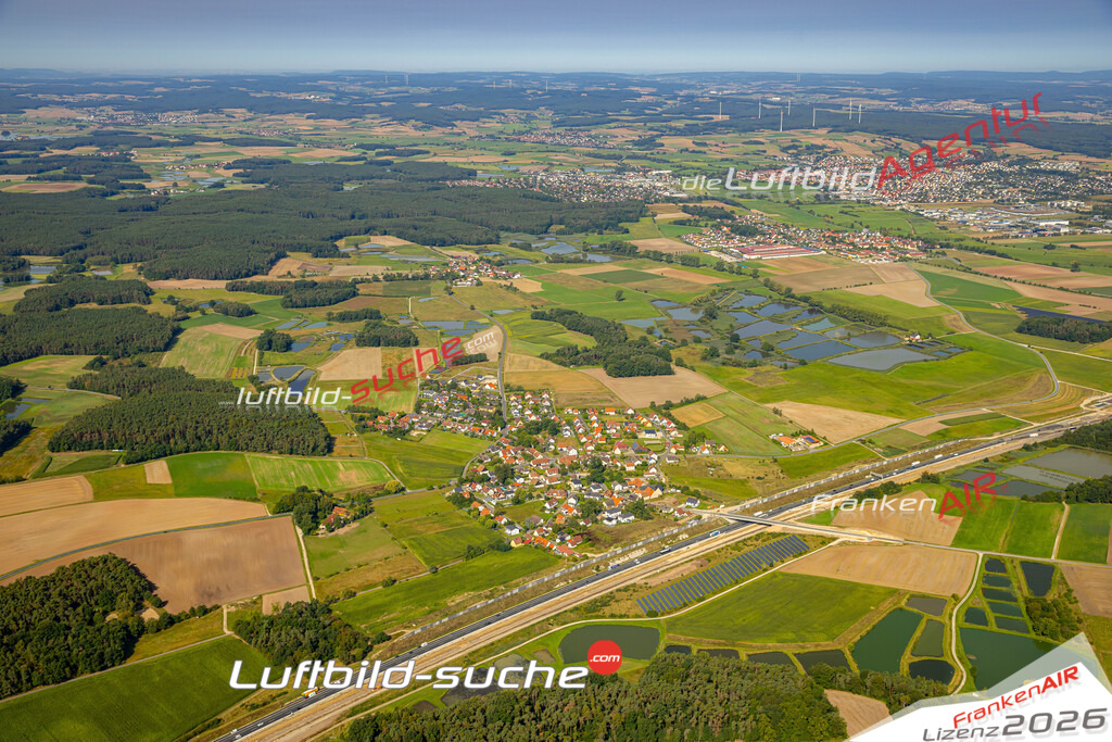 Das Luftbild zeigt : Buch Gremsdorf - Die Luftaufnahme wurde 2024 vom UL-Flugzeug aus erstellt ( keine Drohne ) - Hochauflösende Luftaufnahme - Für grossformatige Ausdrucke geeignet. Die Geschenkidee !Mit Lizenz und Bildrechte bestellbar