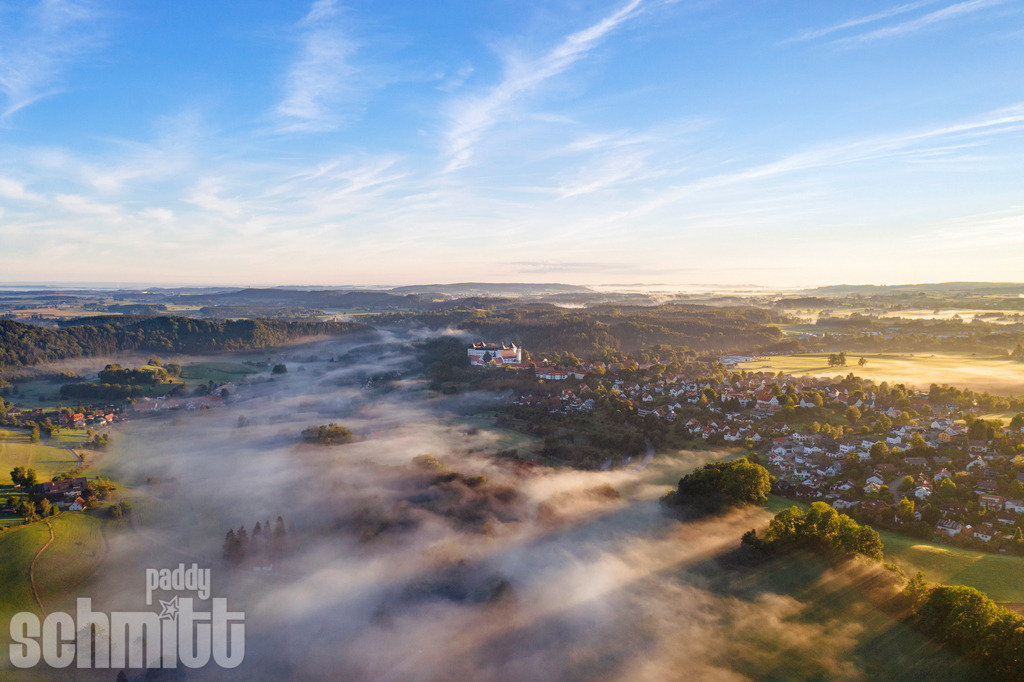 PS-Wolfegg-2026-02 | Entdecke die größte Bildgalerie der Region mit Fotografien aus dem Allgäu, der Bodenseeregion, Oberschwaben, dem Donautal und der Schwäbischen Alb. Landschaften, Luftaufnahmen und Reisefotografie als Wandbild und Fotokunst. - Realisiert mit Pictrs.com