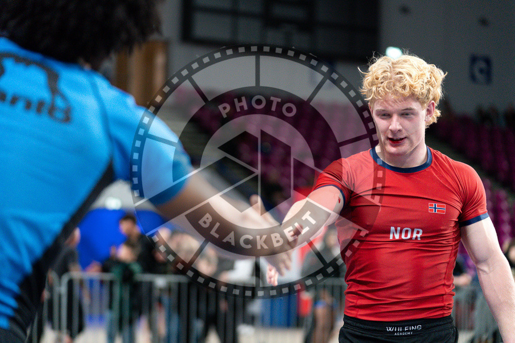 20250517PBB1747 | Athletes compete during the first day of the ADCC Amateur World Championship on May 15, 2025 in Warsaw, Poland. © Chiara Dazi / photoblackbelt