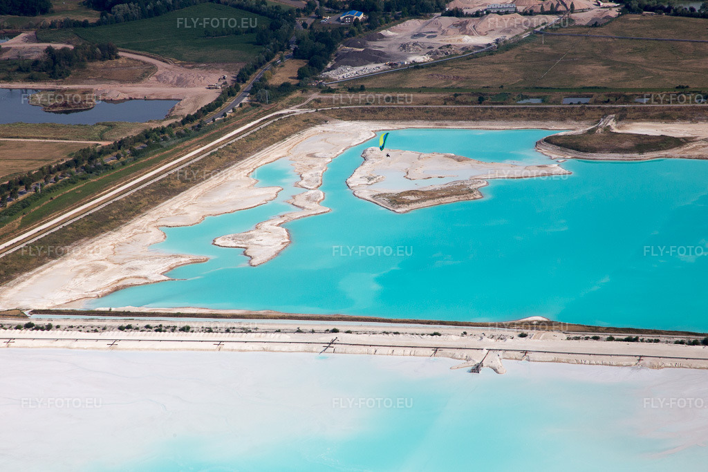 Vue aérienne: Salines à Rosières-aux-Salines dans le département Meurthe et Moselle, France. Photo: IMG_083139.jpg prise le 11/07/2015 par Werner Riehm/FLY-FOTO.euRésolution de l'original: 5472 x 3648 px