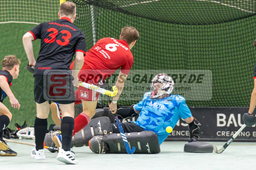 SFE_20251213_0037 | Köln, Deutschland, 13.12.2025:  Hockey 1. Bundesliga Herren Rot-Weiss - DSD Düsseldorf im KTHC Stadion Rot-Weiss Köln Tennis and Hockey Club am 13.12.2025 in Köln, Deutschland. (Foto von Fehrmann)Köln, Germany, 13.12.2025: Hockey 1. Bundesliga Herren Rot-Weiss - DSD Düsseldorf in KTHC Stadion Rot-Weiss Köln Tennis and Hockey Club at 13.12.2025 in Köln, Deutschland. (Foto from Fehrmann)