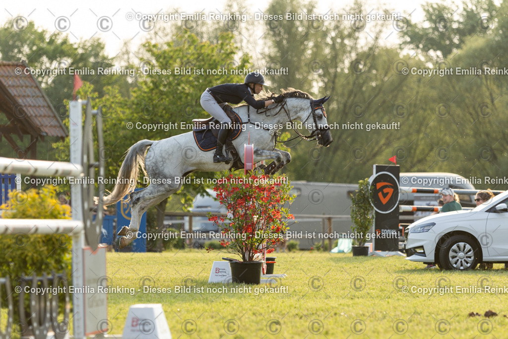 CL5A1449 | Emilia Reinking Fotografie - Realisiert mit Pictrs.com