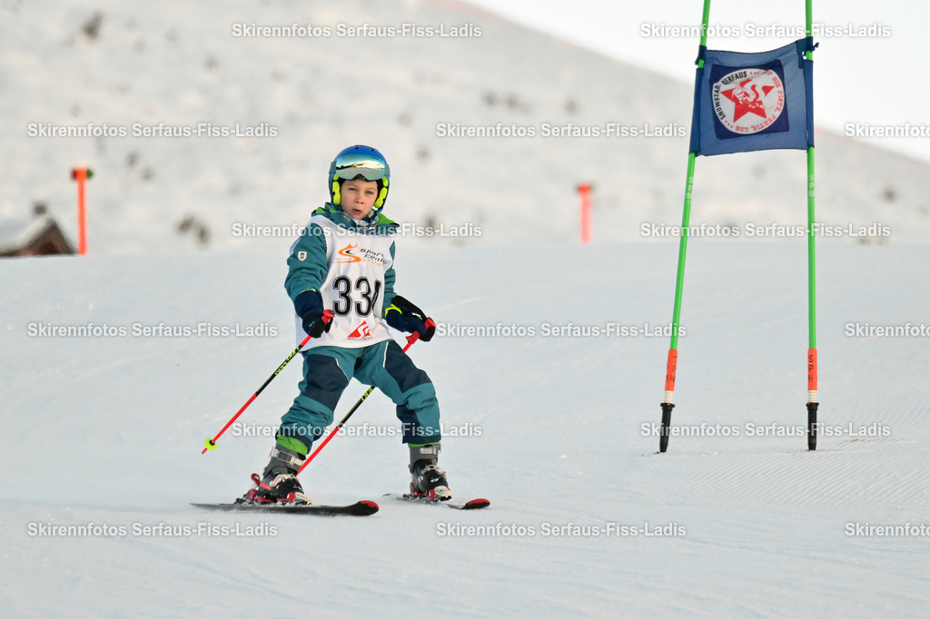 SRS_26.12.2025_0450 | SRS_26.12.2025_0450 - Realisiert mit Pictrs.com