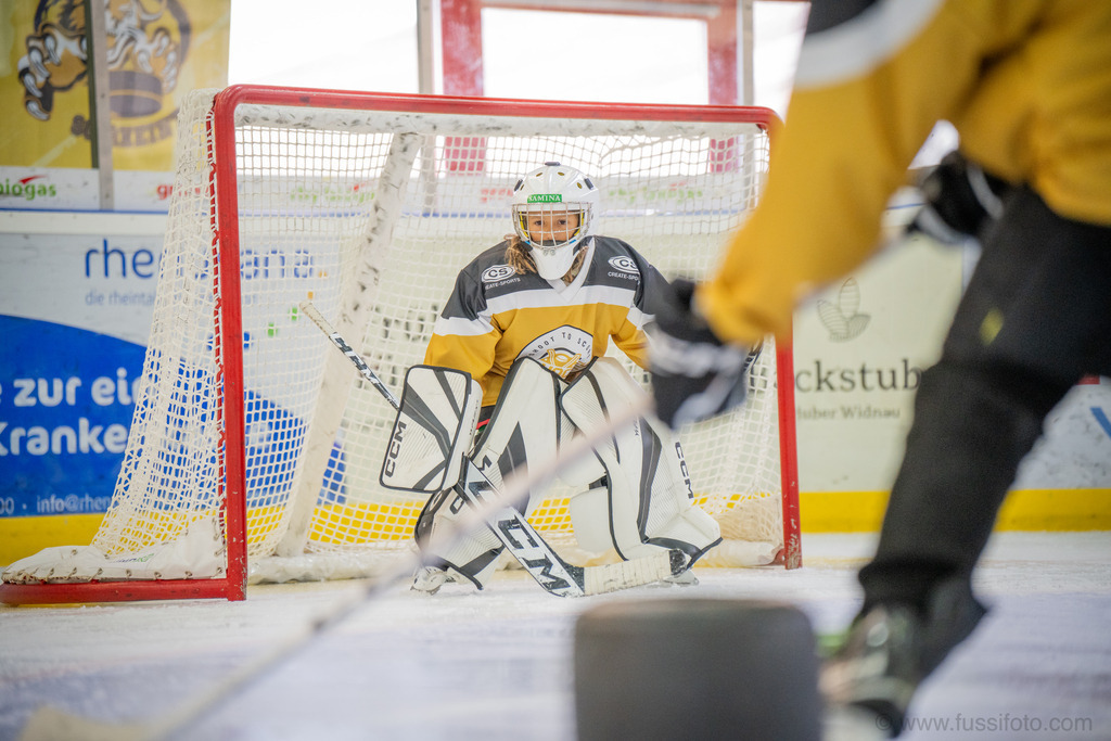 2025-09JP Hockey-Camp-Widnau-1498 | "Fussifoto.com – Ihr Ansprechpartner für hochwertige Fotografie! Entdecken Sie kreative Bilder und professionelle Dienstleistungen. Kontaktieren Sie uns für Ihre Projekte!"