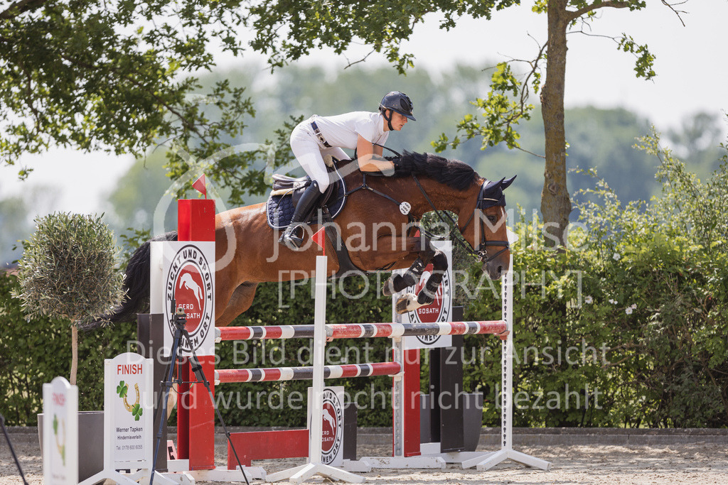 230616_Lemwerder_Springpf-L2-725 | Deine schönsten Turniermomente als professionelle Fotos! Entdecke hochwertige Pferdesport-Fotografie im Online-Shop. Jetzt Fotos finden & bestellen!