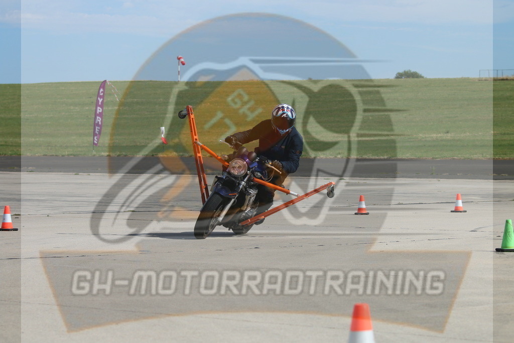 IMG_3892 | gh-motorradtraining-foto.de - Realisiert mit Pictrs.com