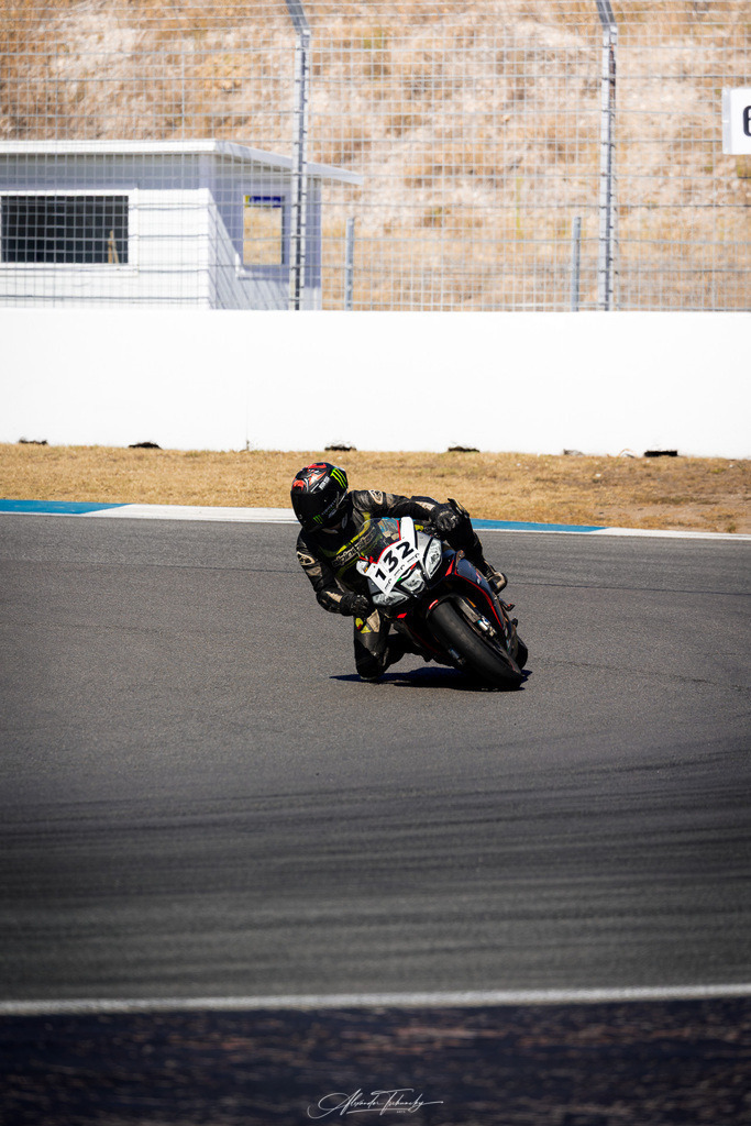 Ducati Trackday Hockenheimring 2026 | Entdecken Sie die faszinierende Welt von Alexander Tschuncky Arts: Kreative Fotografie, atemberaubende Automobilkunst und hochwertiger Bilderdruck. Lassen Sie sich inspirieren! - Realisiert mit Pictrs.com