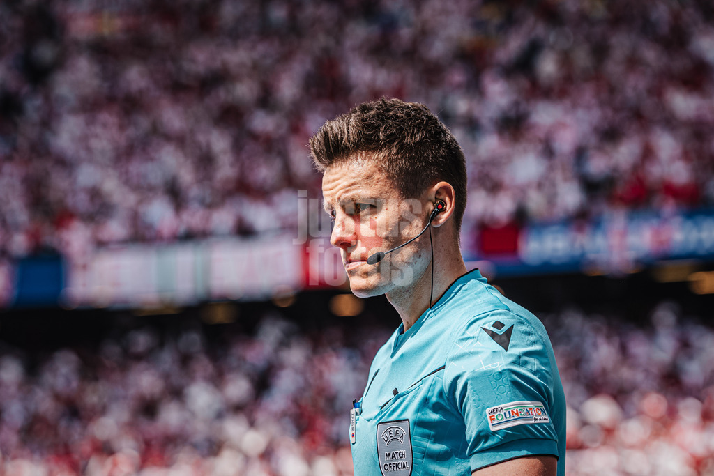 Fußball | Herren | UEFA-Fußball-Europameisterschaft 2024 | Gruppe F | Georgien vs. Tschechien | 22.06.2024 | Schiedsrichter Daniel Siebert (GER)