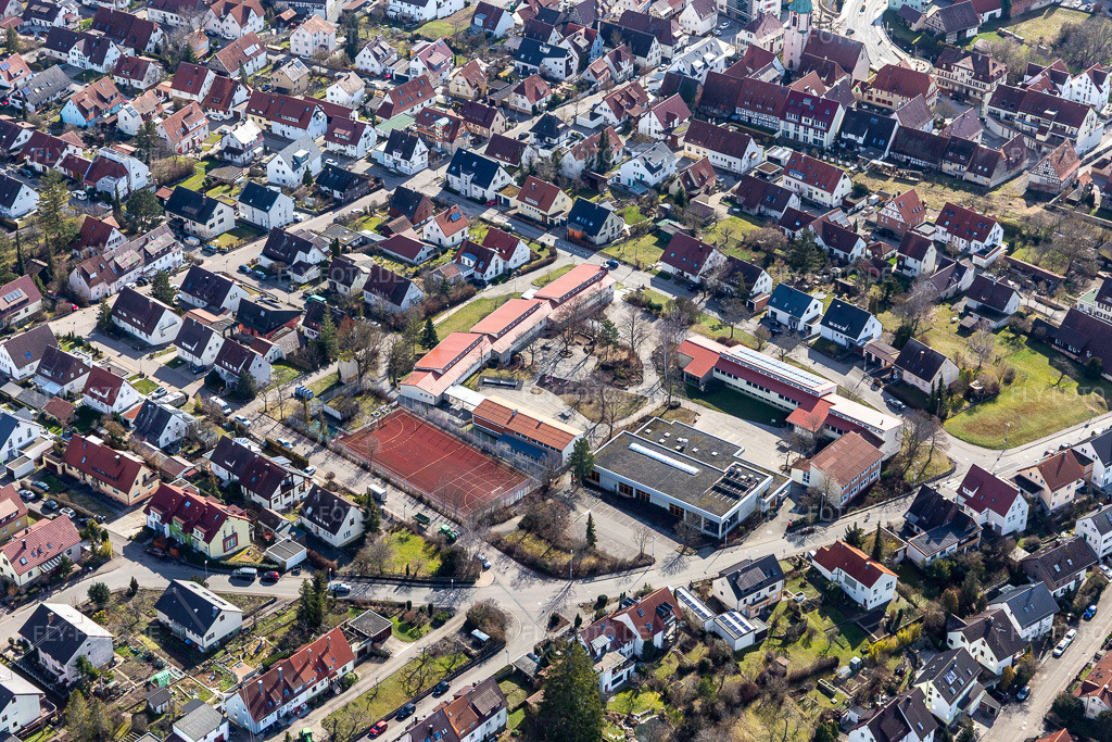 Luftbild: Schulturnhalle Malmsheim im Ortsteil Malmsheim in Renningen im Bundesland Baden-Württemberg in Deutschland. – Foto: IMG_124889.jpg vom 20.02.2021 durch Werner Riehm/FLY-FOTO.de – Auflösung des Originals: 5472 x 3648 px – Schulturhalle | Renningen