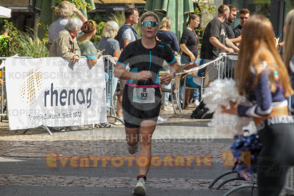 250824_1250_EV4_9551 | Sportfotografie im Rhein-Sieg Kreis, Köln, Bonn, NRW, Rheinland Pfalz, Hessen, etc. Unser Tätigkeitsfeld umfasst den Laufsport vom Volkslauf über den Marathon, Duathlon, Triathon bis zum Ultralauf wie Kölnpfad Ultra oder Schindertrail.
