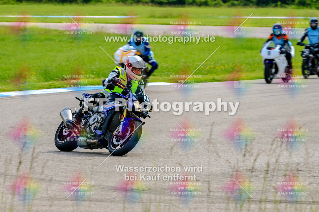 MotoTeam-9221 | Hier findet Ihr Bilder von Touristenfahrten auf der Nürburgring Nordschleife oder von anderen Veranstaltungen die ich besucht habe. Viel Spass beim Durch Schauen 