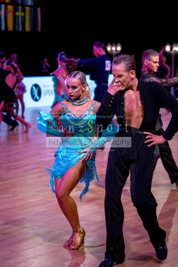 20251213_Baltic-GP_1602-2 | Tanzsportbilder, Standardtanz, Lateintanz, WDSF, DTV, LTVB, dancecomp, goc, hessen tanzt, blaues band der spree, walzer, tango, wiener walzer, slowfox, quickstepp, samba, rumba, cha-cha-cha, paso doble. jive, hd-kroft photography, turniertanzsport