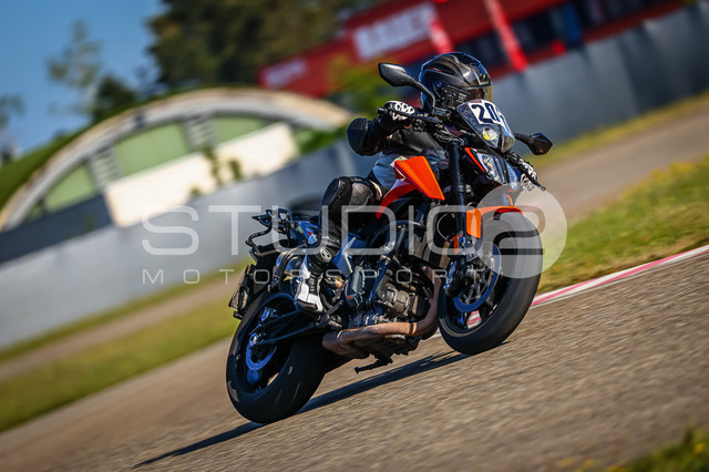 0201-260509DCB-012_201 | Deine Full-Service-Agentur für ✔️Videoproduktionen und ✔️Motorsportfotografie Jetzt Angebot anfragen!