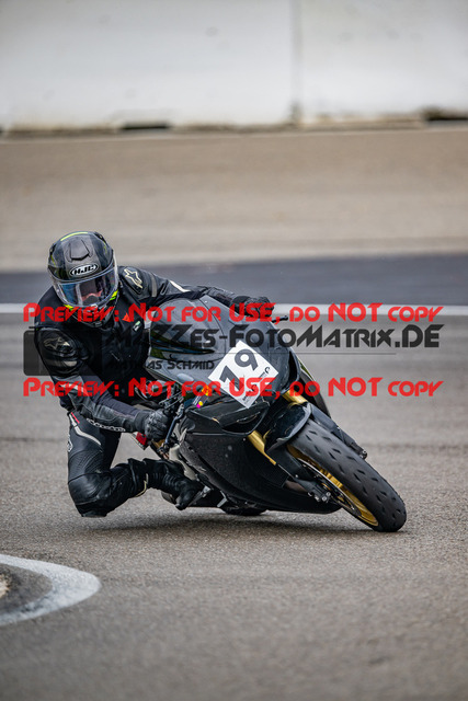 MaZZes_FotoMatrix_240702_6007705_7505 | GELB