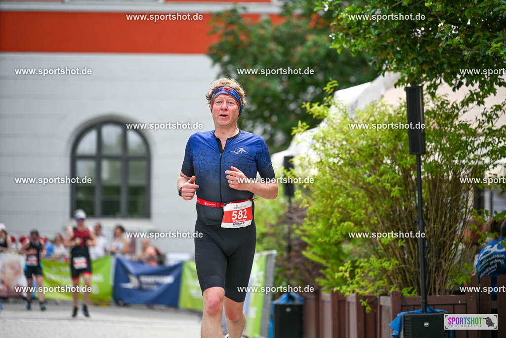 SZI_8461 | Stadttriathlon Erding 2025. #yourpictrs #sportshot_your_pictrs @Sportshotphotography #stadttriathlonerding Copyright: www.sportshot.de