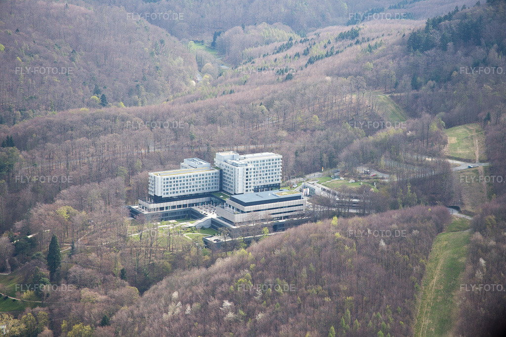 Luftbild: Lufthansa Seeheim GmbH in Seeheim-Jugenheim im Bundesland Hessen in Deutschland. Foto: IMG_077192.jpg vom 12.04.2015 durch Werner Riehm/FLY-FOTO.deWWW.LH-SEEHEIM.DE