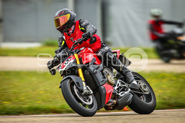 0085-250503_DCB-025_85 | Deine Full-Service-Agentur für ✔️Videoproduktionen und ✔️Motorsportfotografie Jetzt Angebot anfragen!