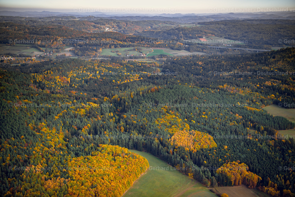 3808276 | Online-Shop für Luftbilder aus Deutschland. Seit über 45 Jahren baut Gerhard Launer das Luftbildarchiv mit unterschiedlichsten Themen stetig weiter aus.