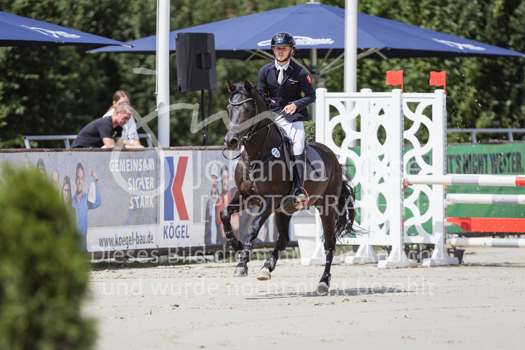 230729_BHO_PonyTrophy-525 | Deine schönsten Turniermomente als professionelle Fotos! Entdecke hochwertige Pferdesport-Fotografie im Online-Shop. Jetzt Fotos finden & bestellen!