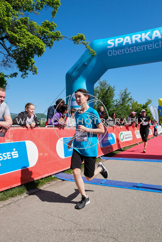 ..... | LINZ,AUSTRIA,27.April 24, Int. 3 Brückenlauf Linz  , Image shows: Photo: WAPICS / Michael ring