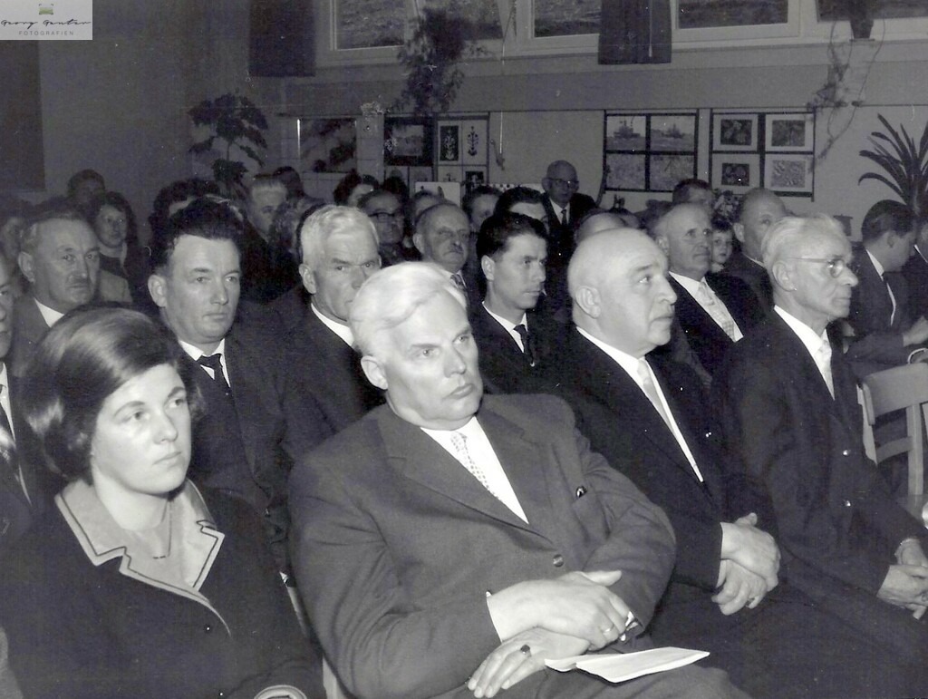 Schuleinweihung2 | Fotoblog Schwarzwald, Foto Blog Wiesental, Pfaffenberg, Winterzauber, Zeller Bergland, Zell im Wiesental, Fotoblog Wiesental, Landschaftsfotos, Bilder Wiesental, Natur, Naturbilder, Fastnacht, Zeller Fastnacht, Zeller Fasnacht, Zeller Bergland, Belchen, - Realisiert mit Pictrs.com