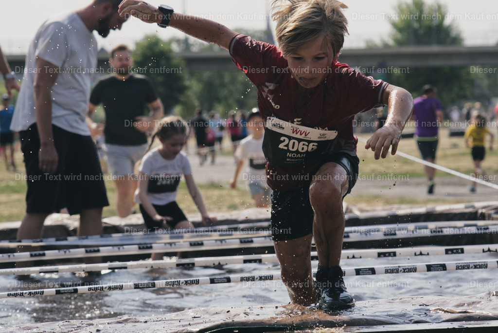 rocktherace_km_2026_07_26_09_02_02 | Shop für Fotos von Sportevents z.B. Obstacle Course Racing, OCR, Triathlon, Trail Run und MTB - Realisiert mit Pictrs.com