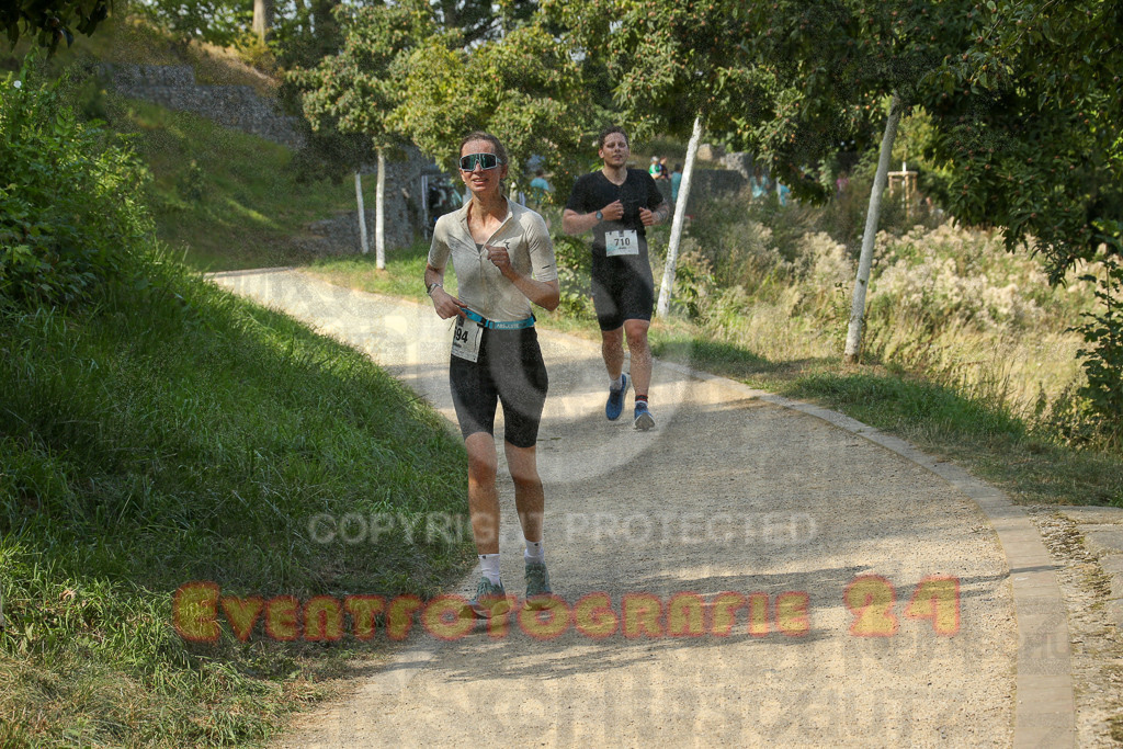 250824_1434_EX1_6724 | Sportfotografie im Rhein-Sieg Kreis, Köln, Bonn, NRW, Rheinland Pfalz, Hessen, etc. Unser Tätigkeitsfeld umfasst den Laufsport vom Volkslauf über den Marathon, Duathlon, Triathon bis zum Ultralauf wie Kölnpfad Ultra oder Schindertrail.