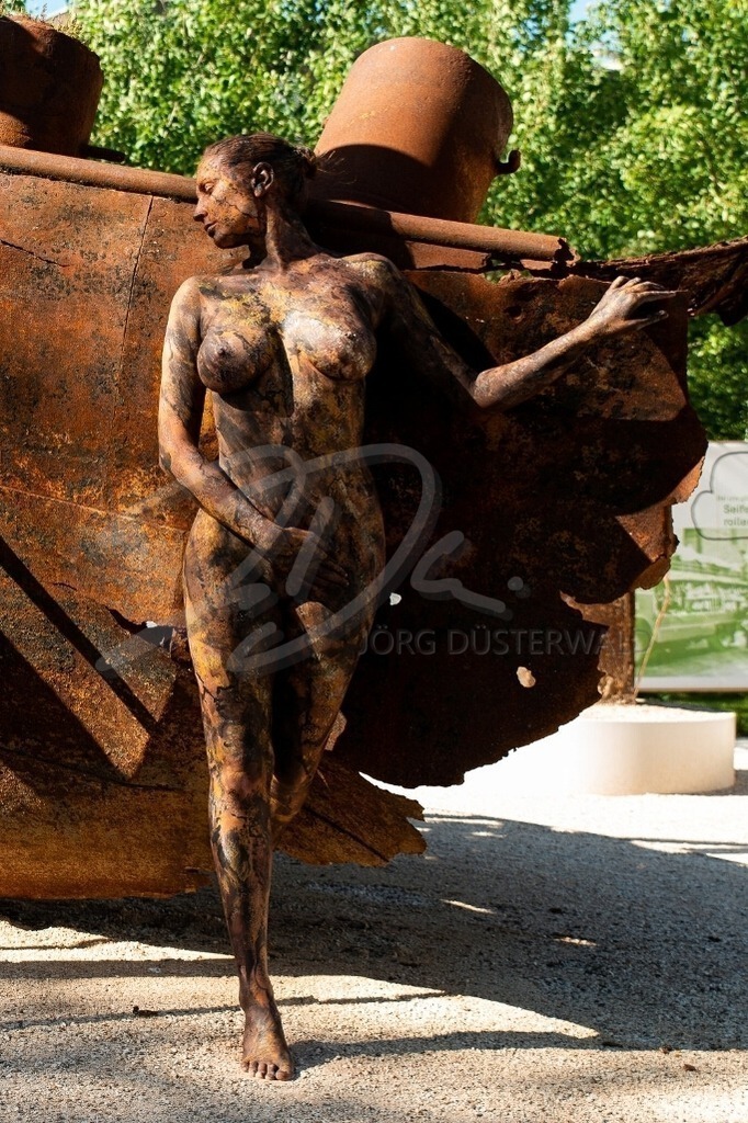 Camouflage-ROST_3494b2b | #018 | Modell: Fee | Foto: Mario Mach - Realisiert mit Pictrs.com