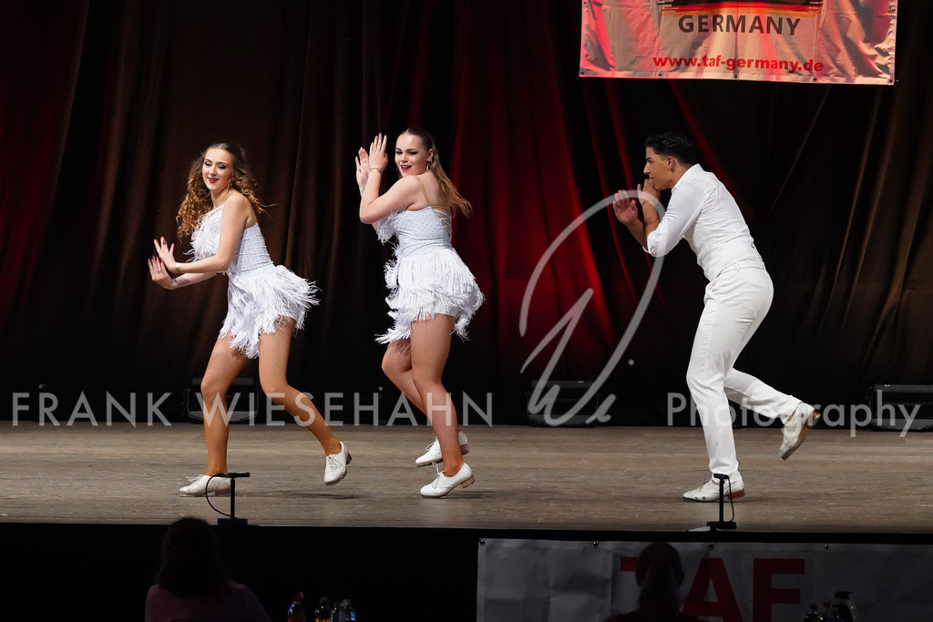 FW702171 | FRANK WIESEHAHN MEDIA - Realisiert mit Pictrs.com