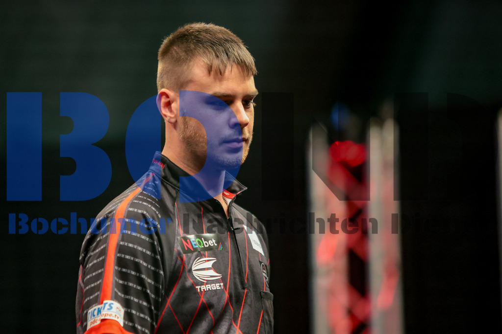 PDC European Darts Open 2024 | {headline}(Foto: Sebastian Sendlak / BOND) - Realisiert mit Pictrs.com