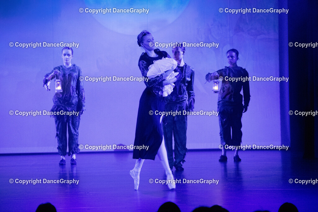 GPHY1463 | DanceGraphy - Realisiert mit Pictrs.com