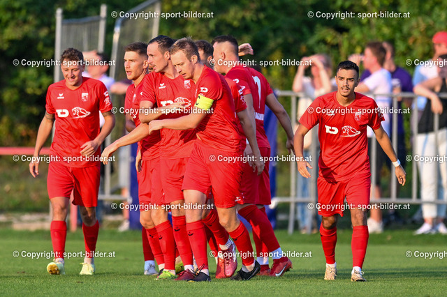 AUT, OEFB Uniqa Cup, Fussball Askoe Oedt vs FK Austria Wien | 28.08.2024, Transdanubia Sportanlage Oedt, AUT, OEFB Uniqa Cup, 2. Runde, Askoe Oedt vs FK Austria Wien, im Bild Jubel Spieler Askoe Oedt