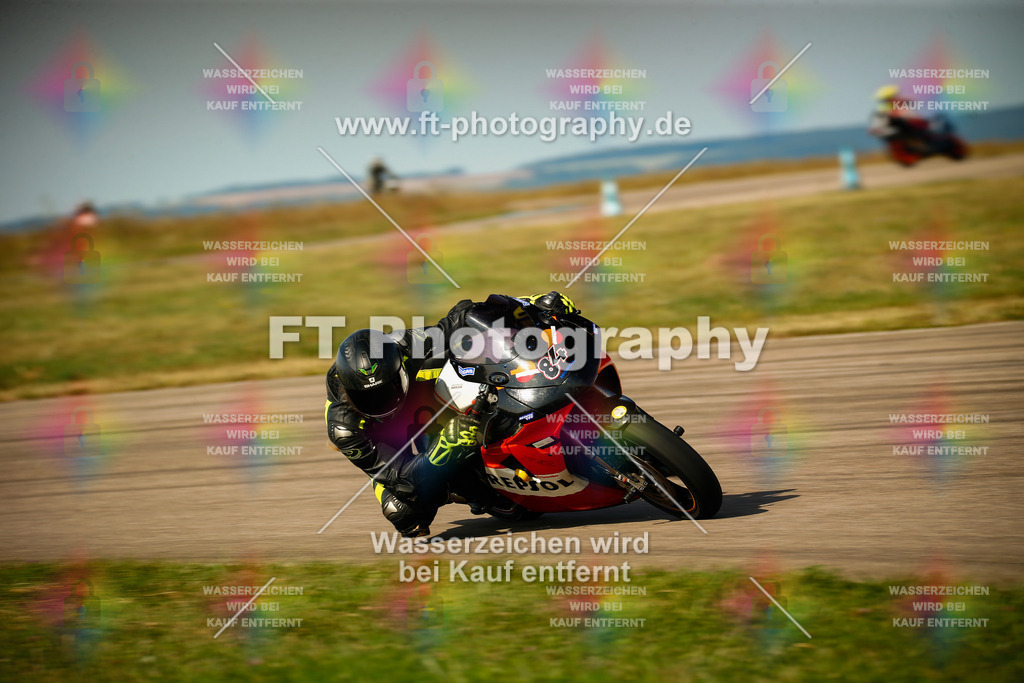 _MOT5813 | Hier findet Ihr Bilder von Touristenfahrten auf der Nürburgring Nordschleife oder von anderen Veranstaltungen die ich besucht habe. Viel Spass beim Durch Schauen 