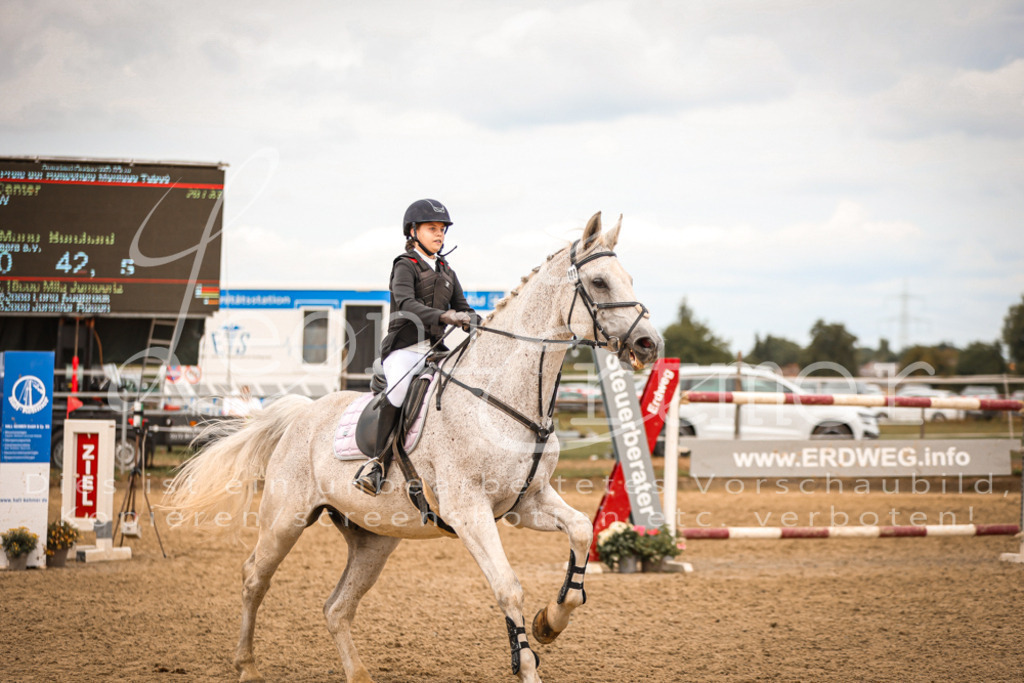 06.SoSpWB00245 | Leoni Ertmer Photography - Realisiert mit Pictrs.com