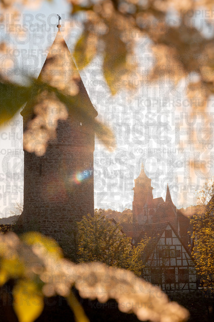 _DSC4282 | "Entdecken Sie atemberaubende Bilder von Stuttgart im Fotowerk Stuttgart! Kaufen Sie hochwertige Fotos auf Leinwand oder laden Sie digitale Downloads für Ihre Wohnung oder Büros herunter.  - Realisiert mit Pictrs.com