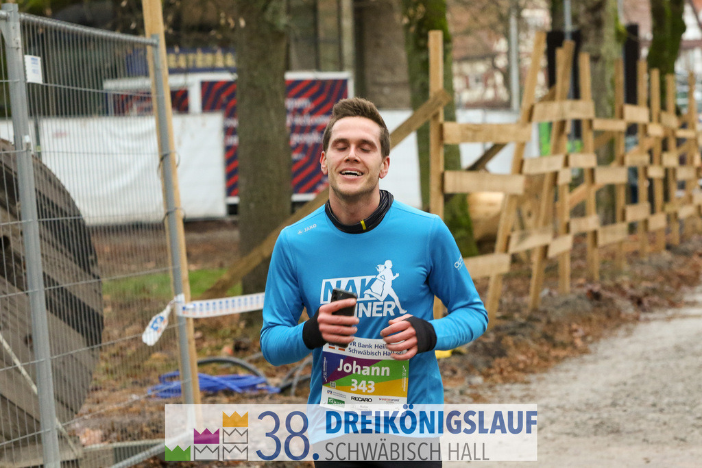 10km VR Bank Hauptlauf | 3 Koenigslauf 2024 10km VR Bank Hauptlauf - Realisiert mit Pictrs.com