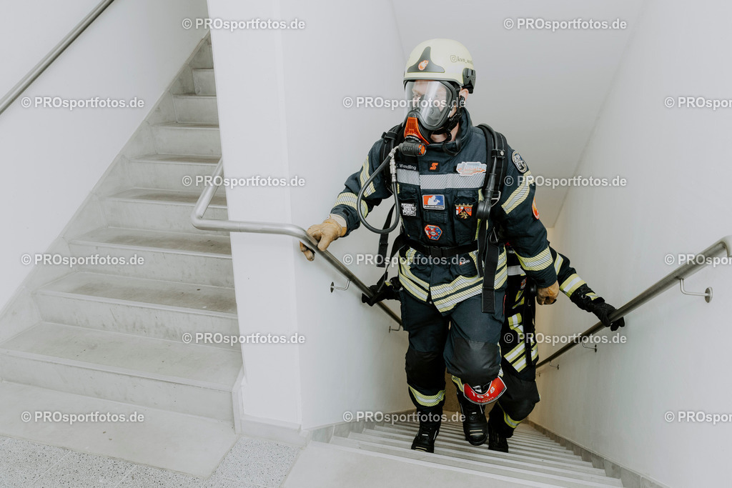 240825_Treppenlauf-751 | Professionelle Fotos Ihrer Laufsportveranstaltung.