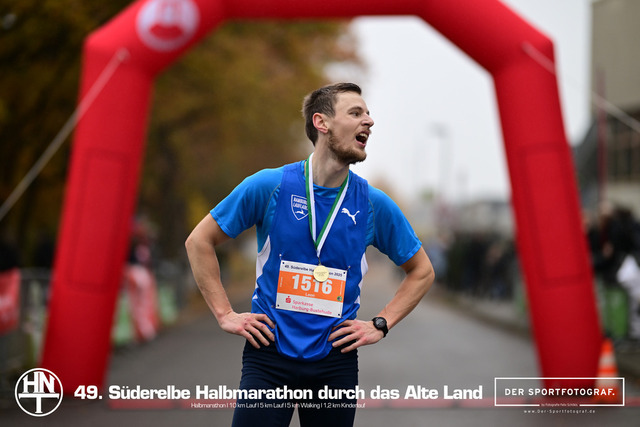 Süderelbe Halbmarathon 2025 I 09.11.2025 I Fotograf_DerSportfotograf.I 00531 | Der Sportfotograf. - Realisiert mit Pictrs.com